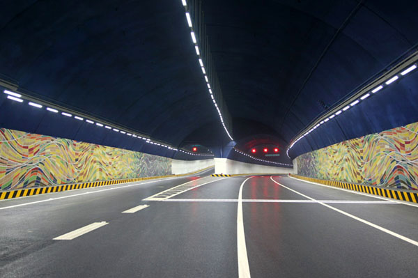 胶州湾海底隧道